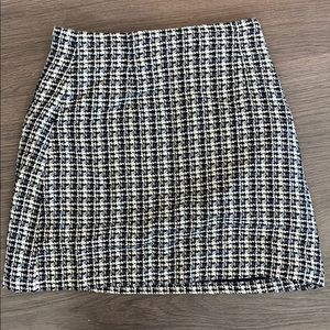 Aritizia mini skirt